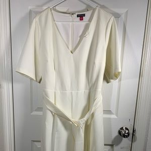 Vince Camuto Capri Cut Jumpsuit Ivory Size 12